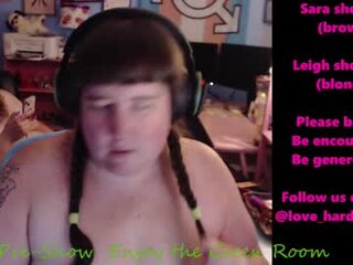 love_hard_femmes's Recent Snapshot