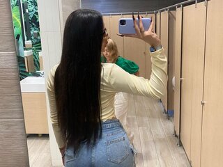alice-christina's Recent Snapshot