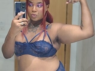 Lady Cherry l's Recent Snapshot