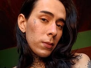 Lili Doliver لقطة حديثة