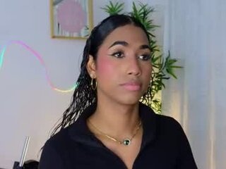 massielhot's Recent Snapshot